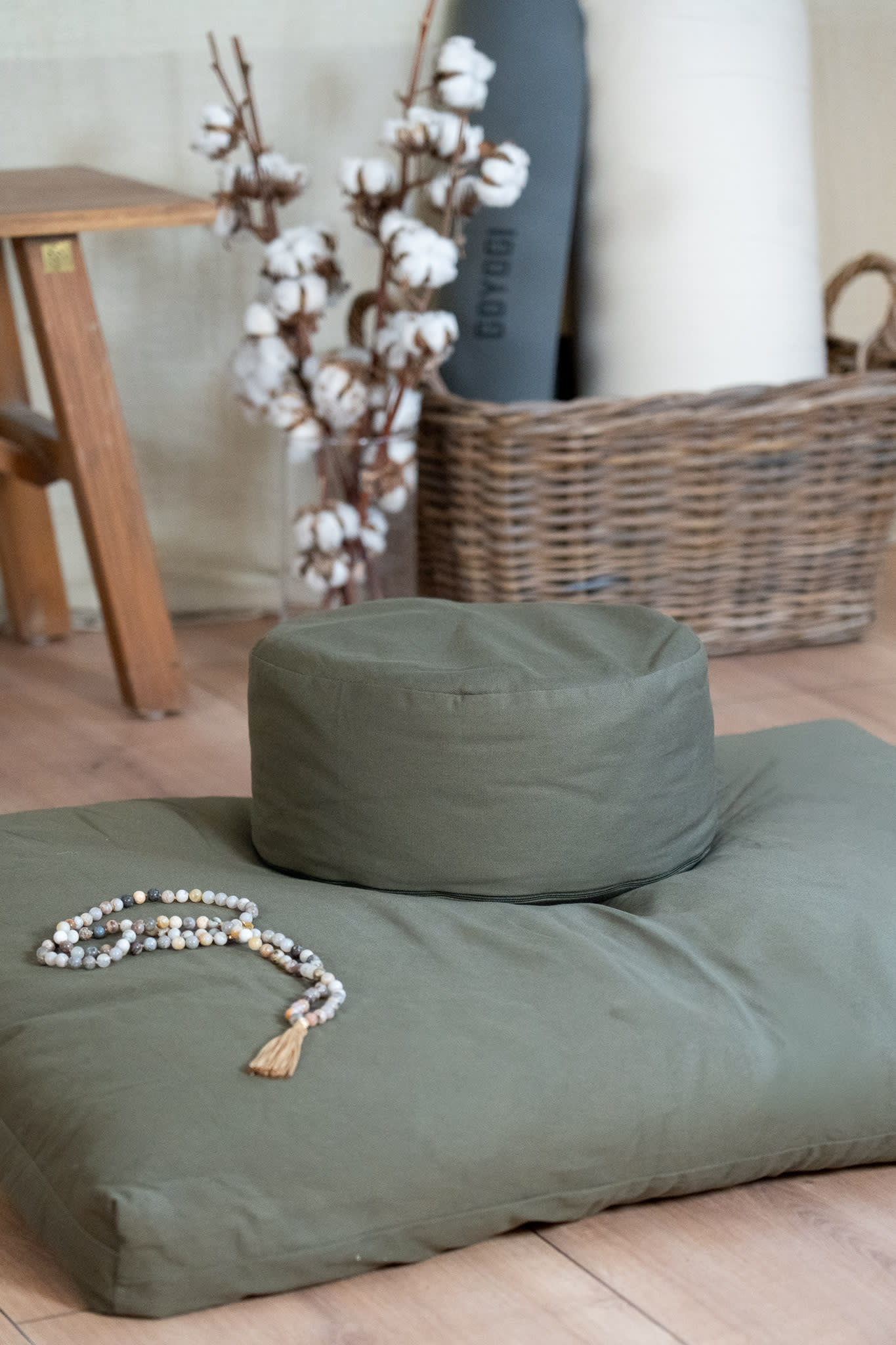 Calm Organic Cotton Round Meditation Cushion - Dark Olive
