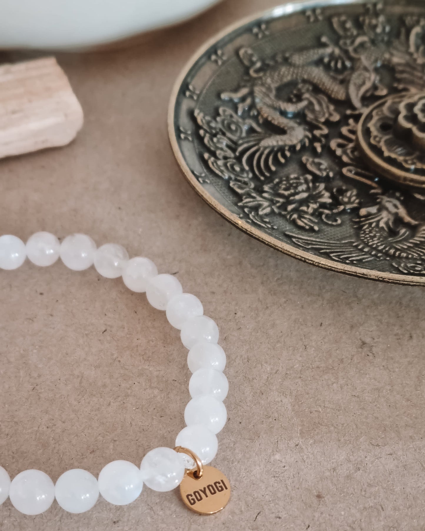 Mantra ENERGY Armband – Förnyelse – Vit Månsten -