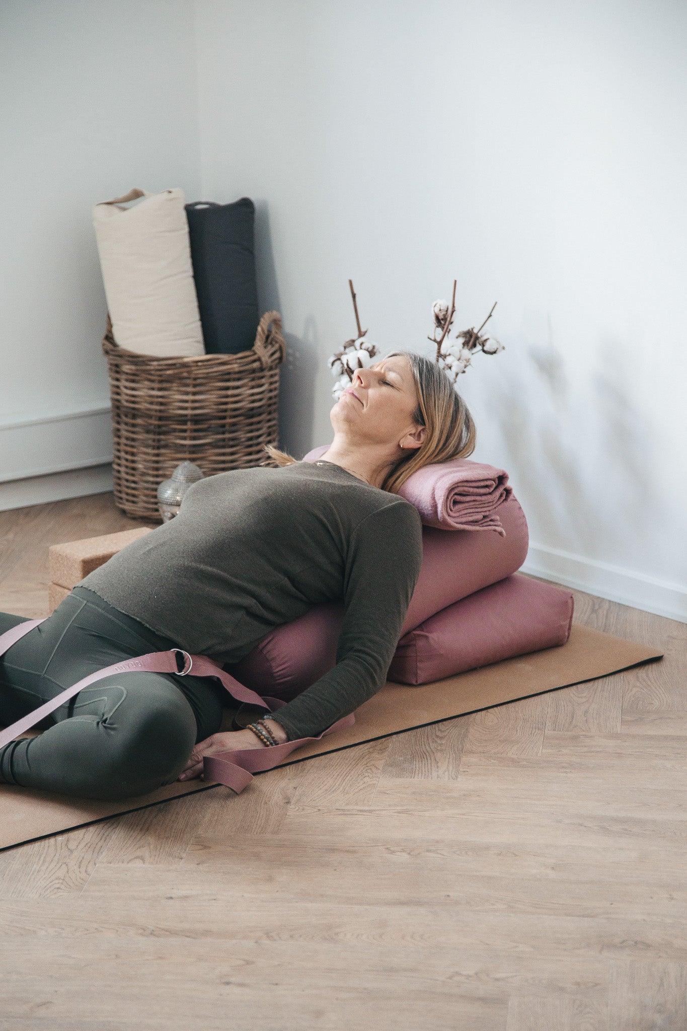 Calm Yoga Bolster - Rosa